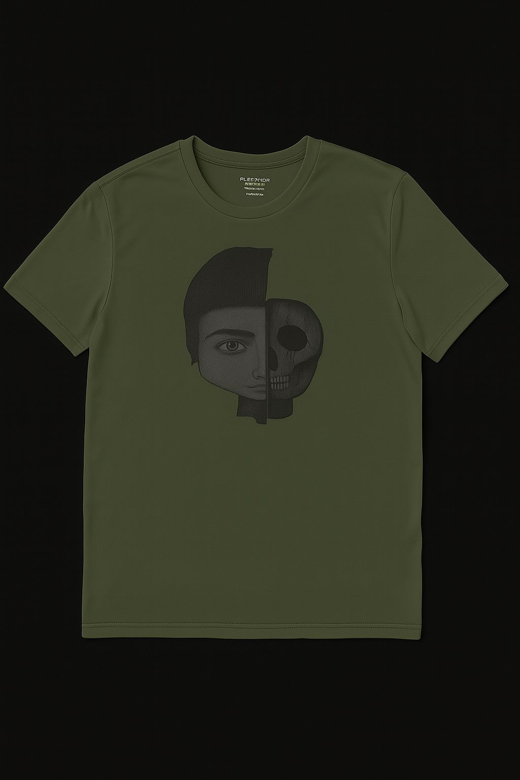 Schwarzes T-Shirt mit Halbgesicht- und Totenkopf-Design – in mehreren Farben erhältlich